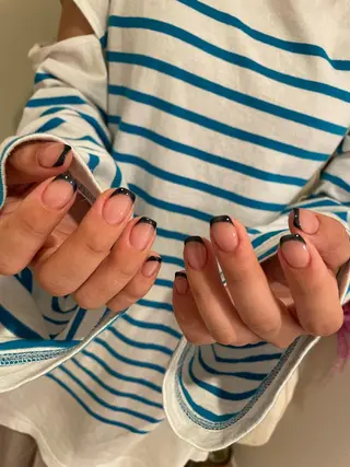 ネイル Atelier  Sii所属・Ami 🦥のネイルデザイン