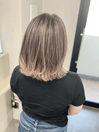 ショート カラー ✨【公式】 juhl.横浜✨のヘアスタイル