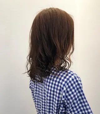 パーマ ツノガイ エリのヘアスタイル