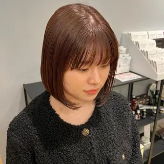 ショート カラー GIEN Nu ＋ 平馬和奈のヘアスタイル