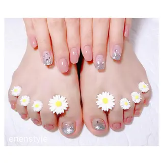 ショート ネイル 👑enen style👑のネイルデザイン