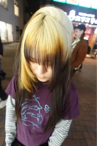 カラー デザイン/ハッシュ レイヤー/senaのヘアスタイル