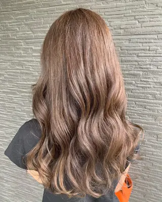 ロング カラー 枚方 tomee 🦋南部 しほ🦋のヘアスタイル