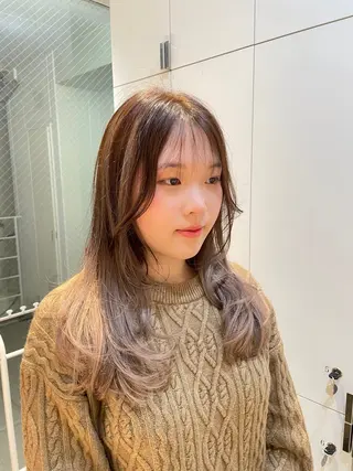 ロング カラー ヘアアレンジ 艶髪✨寒色カラー✨ 翁長孝輔のヘアスタイル