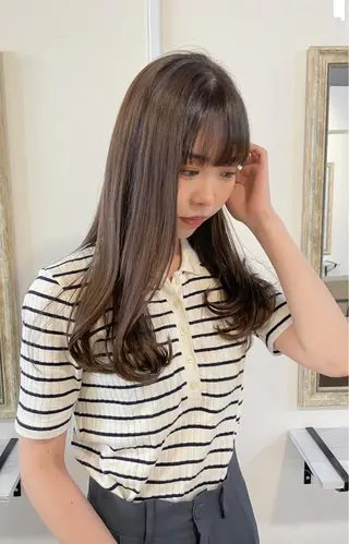 ロング sherry/R 三川町　川口真里奈のヘアスタイル