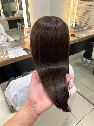 セミロング 髪質改善・縮毛・ 艶髪カラー　Maruのヘアスタイル
