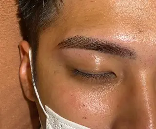 メンズ アイブロウ なかがわ せいかのマツエク・マツパデザイン