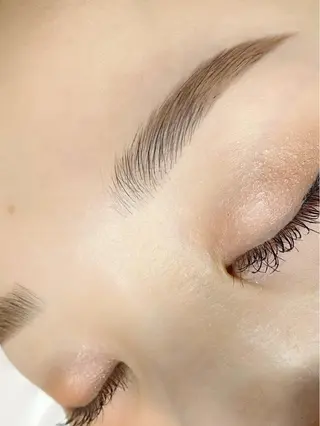 アイブロウ 🌙.°眞柄 奈実🌙.°のマツエク・マツパデザイン
