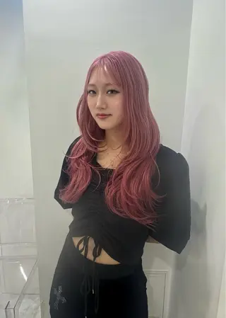 ロング カラー ヘアアレンジ 韓国レイヤーカット /韓国トレンドカラーのヘアスタイル
