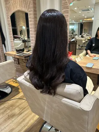 ロング 美髪矯正・レイヤー 倉友哉のヘアスタイル