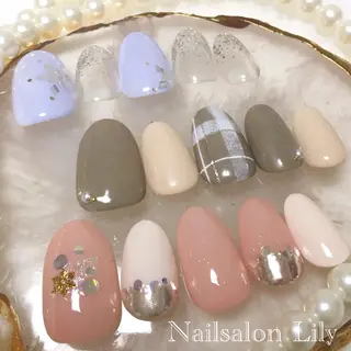 ネイル Lily*nail 🌻Mii🌻のネイルデザイン