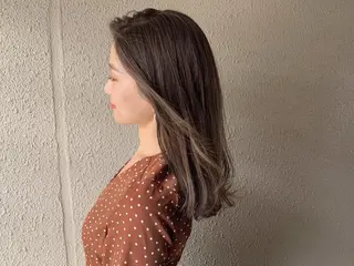 セミロング カラー サダハルカ ｜chouetteのヘアスタイル