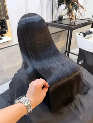 パーマ ハイトーン✨髪質 改善🫧RYOのヘアスタイル