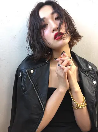 ショート TOMOYA/ ショート、レイヤーのヘアスタイル