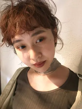 ショート カラー iizuka akiのヘアスタイル