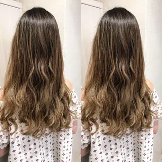 ロング カラー 三鷹で1番ショート ボブをカットする新谷のヘアスタイル