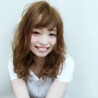 ロング 🇰🇷韓国風艶髪✨ 髪質改善 倉岡しおんのヘアスタイル