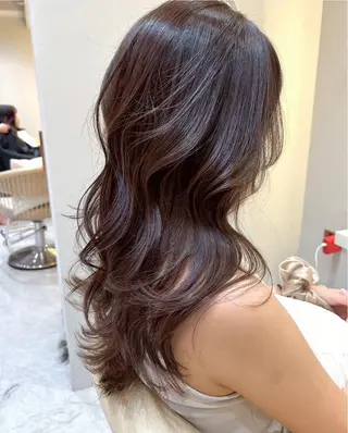 ロング 前畑 きりあのヘアスタイル