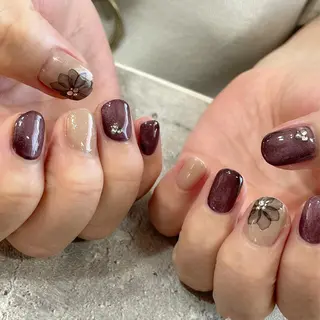 ネイル 東 千夏のネイルデザイン