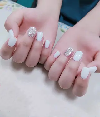 ネイル 横浜市中区曙町 E·U·Bネイルのネイルデザイン