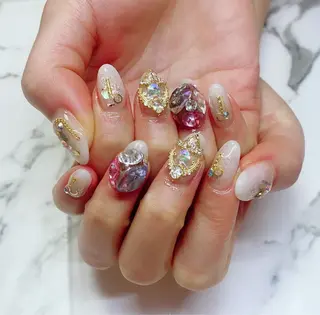 カラー ネイル Q Free nailsのネイルデザイン