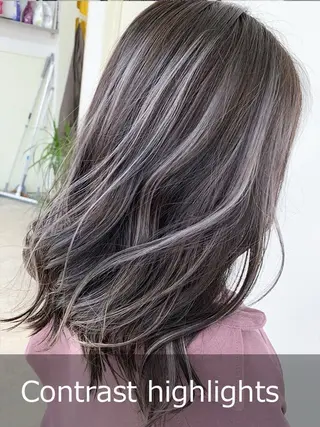 ミディアム anyhow academyのヘアスタイル