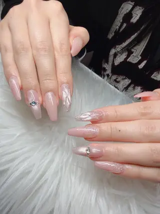 ネイル Lee Nailsのネイルデザイン