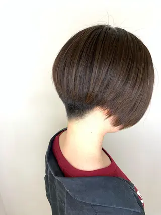 ショート カラー 赤み消しカラー /透明感カラー 上長のヘアスタイル