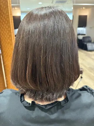 ミディアム STROKE 玲菜のヘアスタイル