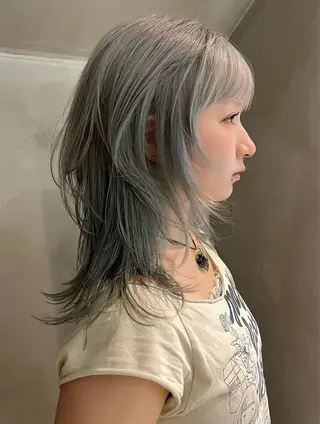 ミディアム Nikiita リコのヘアスタイル