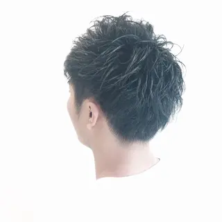 ショート メンズ 岡本 拓朗のヘアスタイル