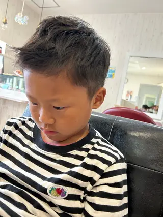 ショート メンズ キッズ ヘアーサロン マルキーズのヘアスタイル