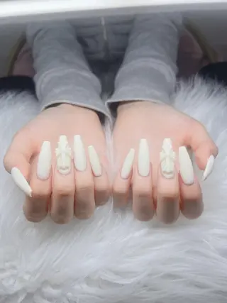 ネイル Lee Nailsのネイルデザイン