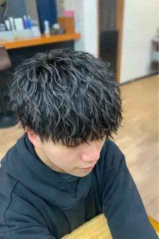 ショート パーマ 野呂 隼人のヘアスタイル