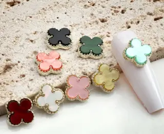 ネイル NAILSALON papillonのネイルデザイン