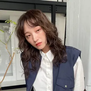 ロング パーマ けんもつ すずかのヘアスタイル