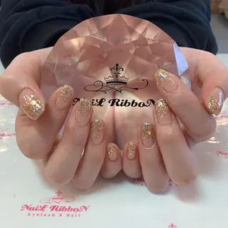 ネイル ネイルリボン 受付スタッフのネイルデザイン