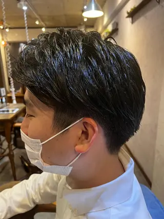 ショート メンズ 佐藤槙哉 サトウシンヤのヘアスタイル