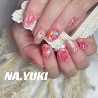 ネイル 🦋 Queenieのネイルデザイン