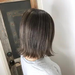 ミディアム カラー ヘアアレンジ 🤍ムラ修正ブリーチ 🤍原宿/YUUのヘアスタイル