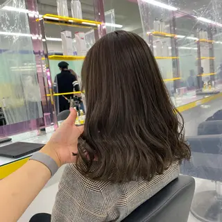 セミロング カラー ヘアアレンジ mai🍑暖色カラー /レイヤー💖のヘアスタイル