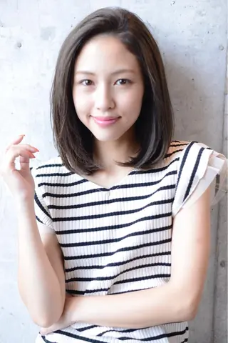 ミディアム LOMA🇰🇷 銀座クボタのヘアスタイル