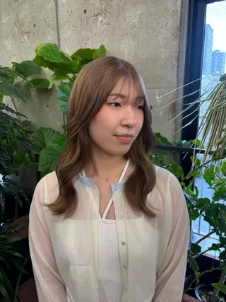 セミロング カラー ほらぐち るいのヘアスタイル