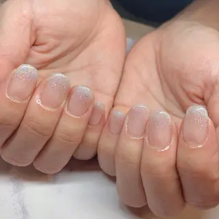 ショート .. momoko🕊のネイルデザイン