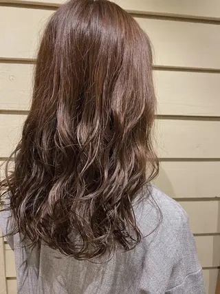 ロング パーマ 吉田 光佑のヘアスタイル