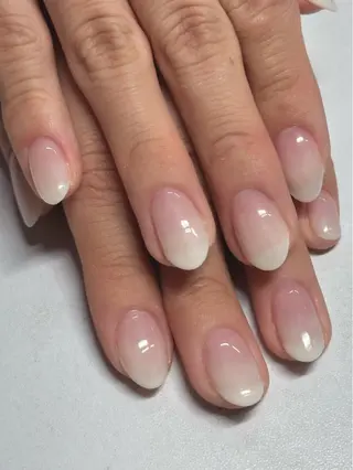 ネイル nails by tete🧸のネイルデザイン
