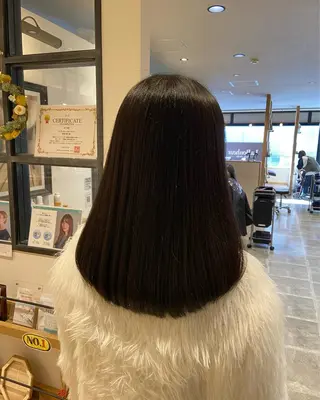 セミロング La Bonheur hair etoile所属・SAITO YUTAのヘアスタイル