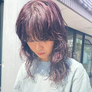 ロング カラー パーマ ヘアアレンジ satsuki 暖色・ブラウンカラーのヘアスタイル