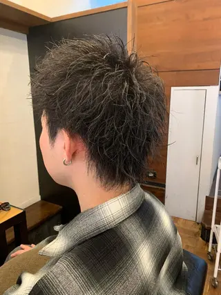 ショート カラー パーマ ヘアアレンジ メンズ キッズ ブリーチカラー🔥 パーマ【佐々木凌平】のヘアスタイル