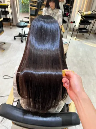 ロング 松田卓也🌟髪質改善 🌟縮毛矯正🌟艶髪のヘアスタイル